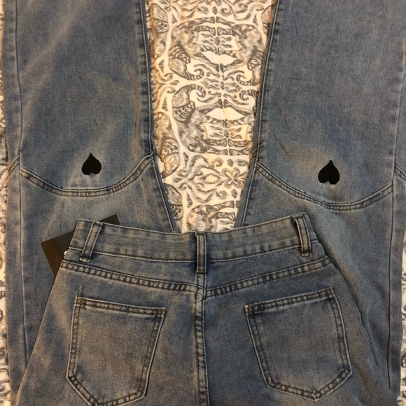 Empty soda “Nightmares of Love” jeans. Size 6 - Picture 5 of 11